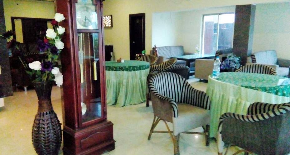 Hotel Alankar Greens, Ambikapur 5